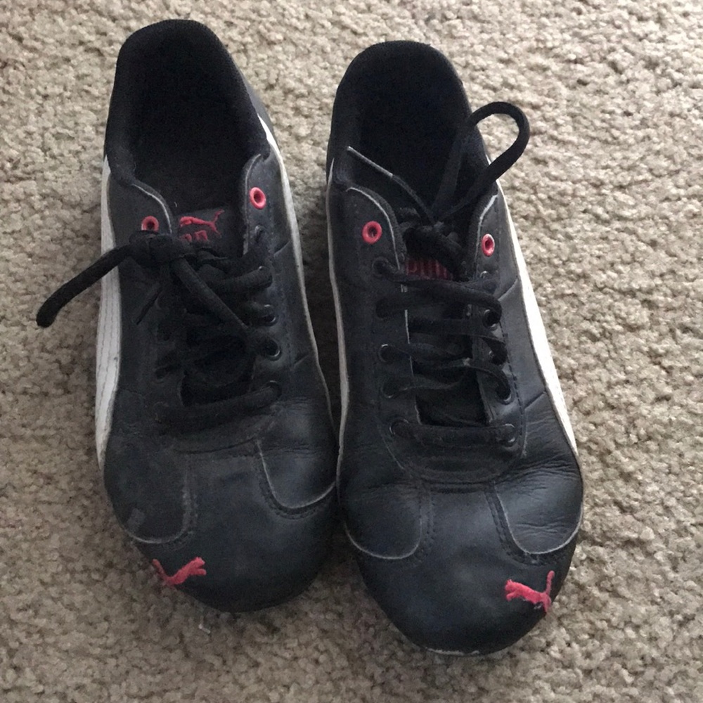 Puma sneakers